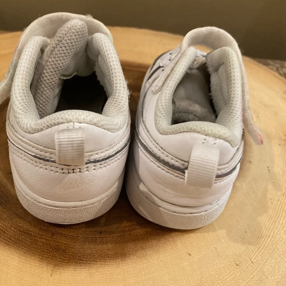 Nike Court Borough Low 2‎ Trainers Unisex Kids White Size US 7C